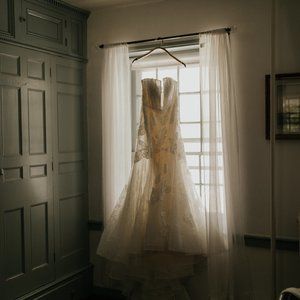 Watters Sirena Wedding Dress- Perfect Condition!